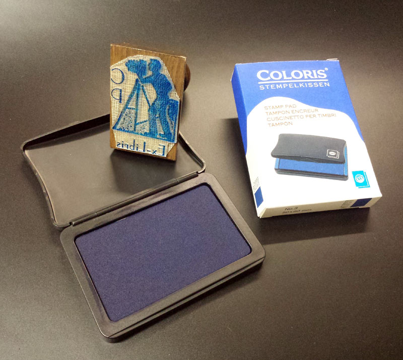 Timbro in legno ed ottone