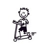 Bambino con monopattino